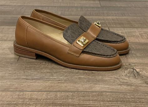 padma logo loafers.